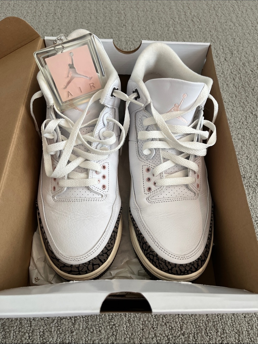 Men’s Jordan 3 Retro Neapolitan White & Light Pink Sneakers